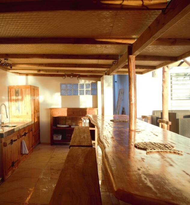 Bungalow Tiarii, Avec Acces Direct A Une Plage Privee Tevaitoa Exteriér fotografie